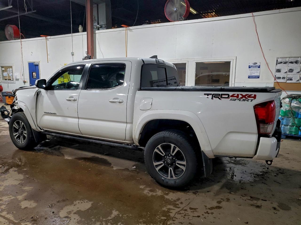 2017 Toyota Tacoma Double cab