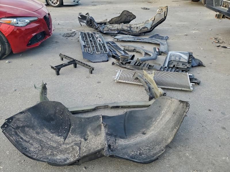 2024 GMC Sierra K2500 AT4