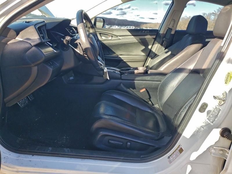 2019 Honda Civic Touring