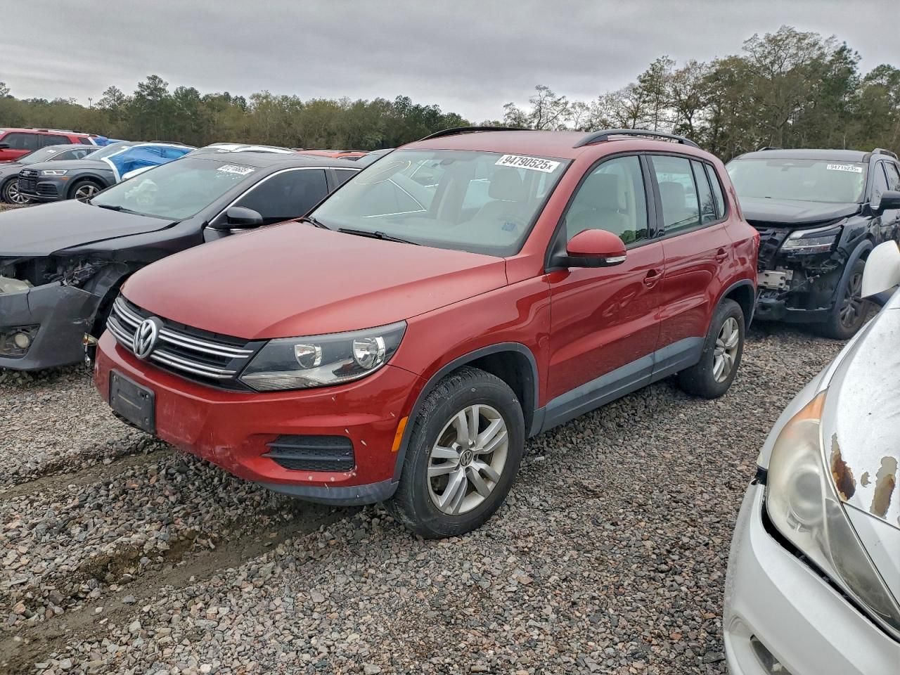2016 Volkswagen Tiguan s