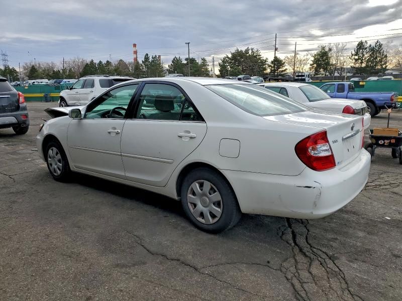 2004 Toyota Camry le