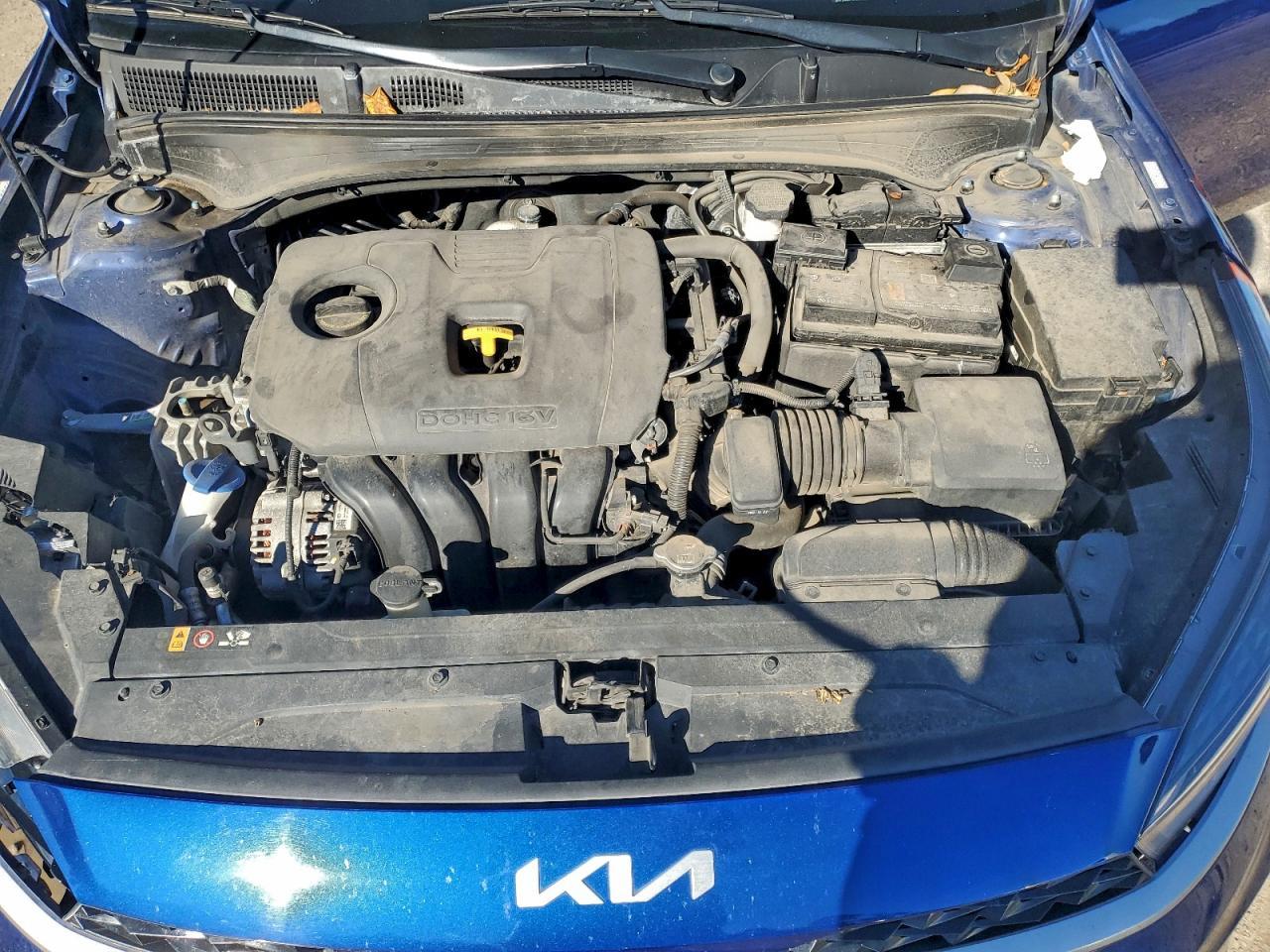 2023 KIA Forte lx