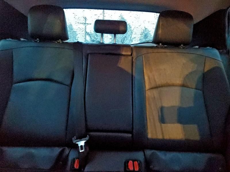 2016 Toyota Prius Three Touring