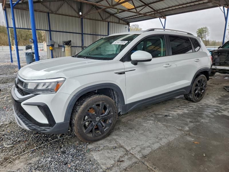 2022 Volkswagen Taos se