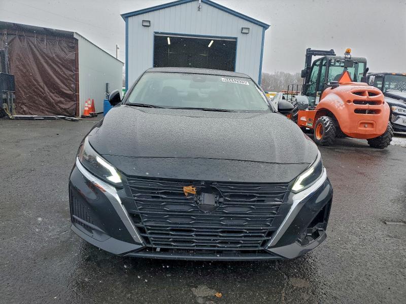 2023 Nissan Altima sl
