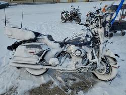 Salvage motorcycles for sale at Woodhaven, MI auction: 2008 Harley-Davidson Flhtcui