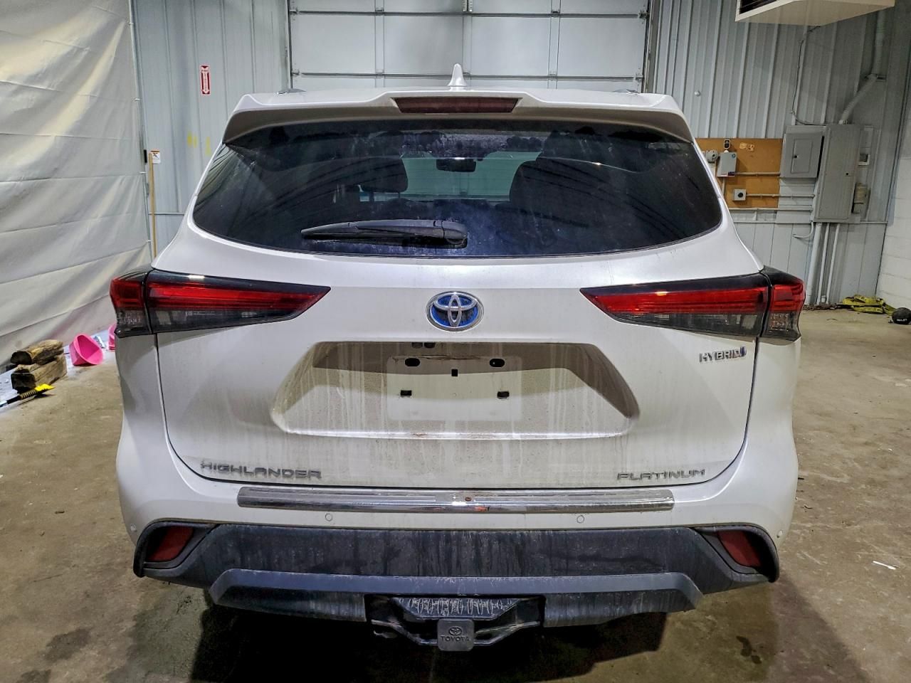 2020 Toyota Highlander Hybrid Platinum