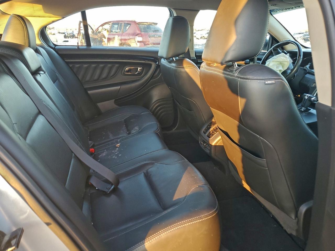 2010 Ford Taurus Limited
