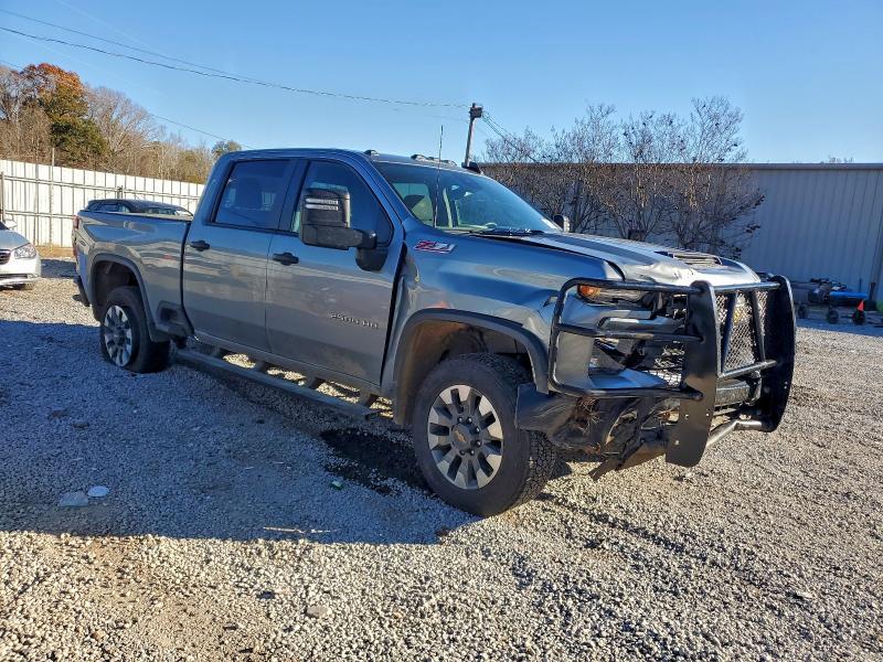 2024 Chevrolet Silverado K2500 Custom