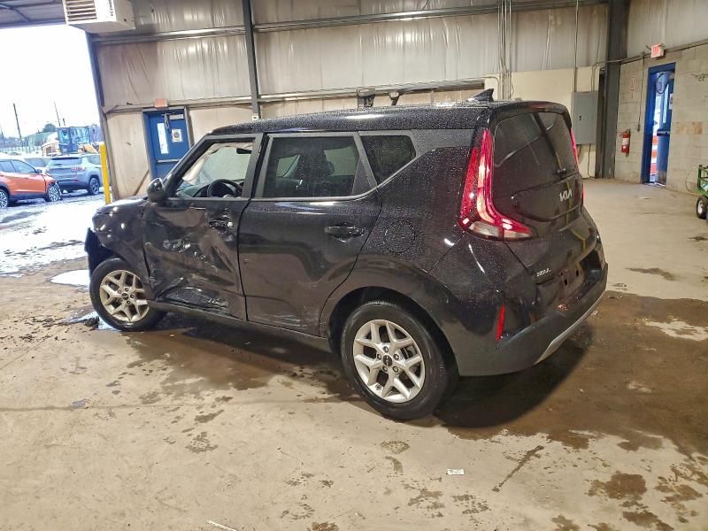 2025 KIA Soul lx