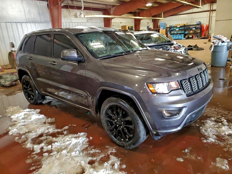 2020 Jeep Grand Cherokee Laredo