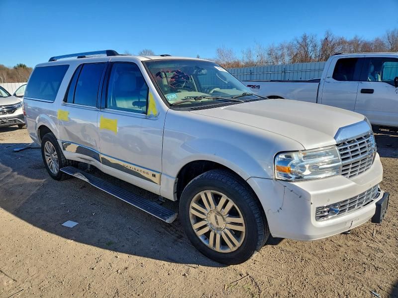 2011 Lincoln Navigator l