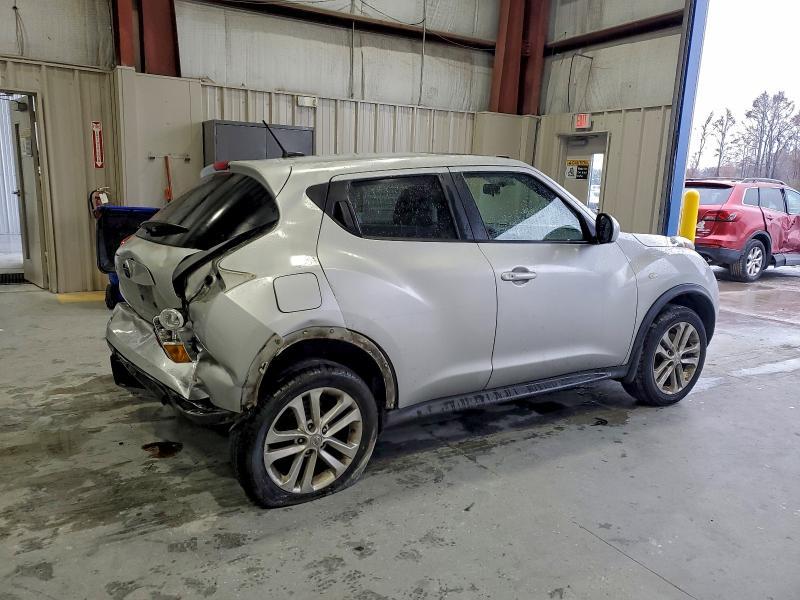 2014 Niss Juke s