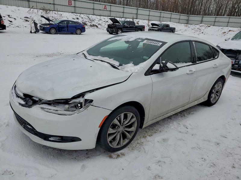 2015 Chrysler 200 s