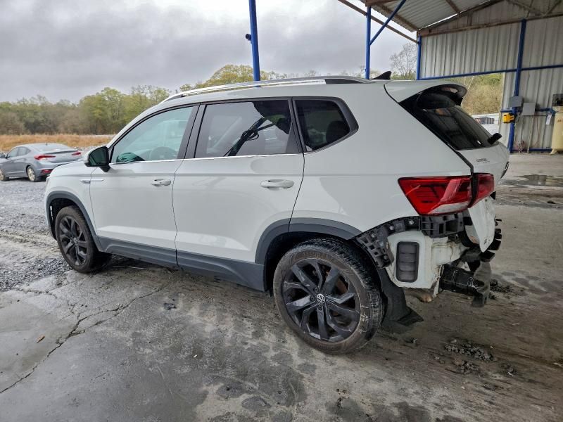 2022 Volkswagen Taos se