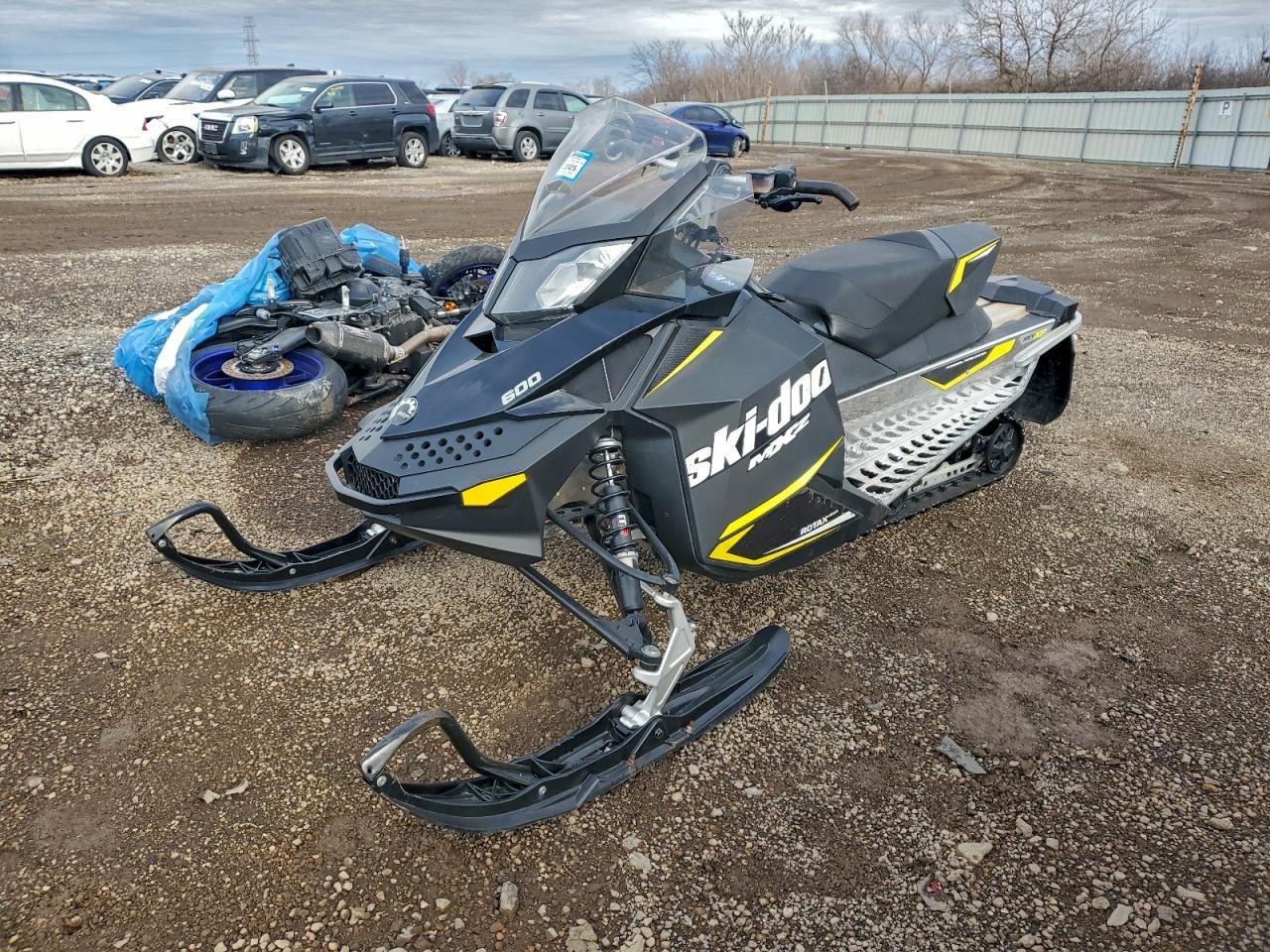 2019 Skidoo MXZ 600 Snowmobile