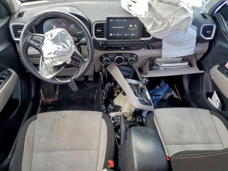 2024 Hyundai Venue sel