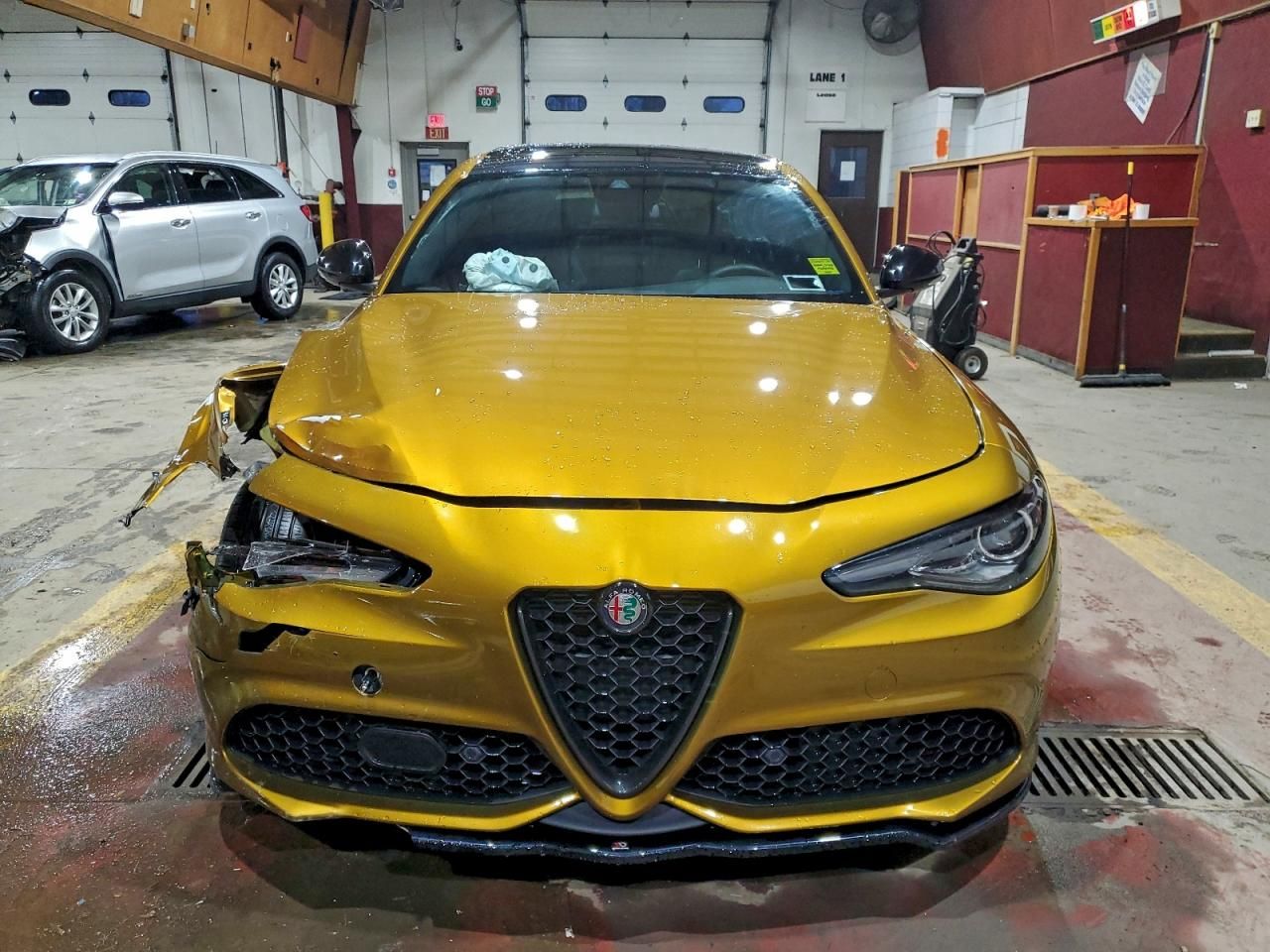 2022 Alfa Romeo Giulia Super