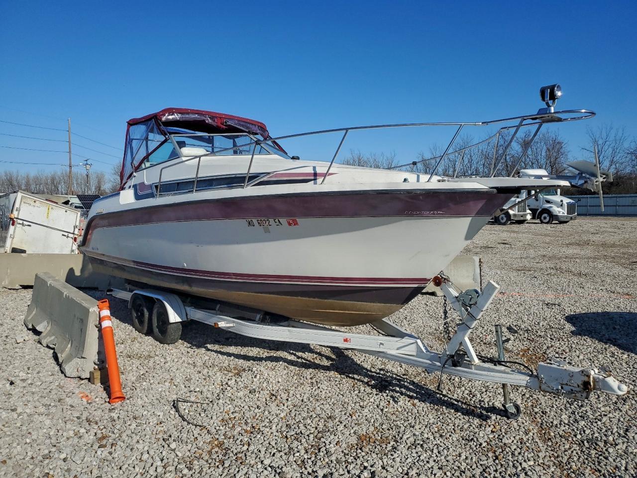 1989 Carver Yachts Montego