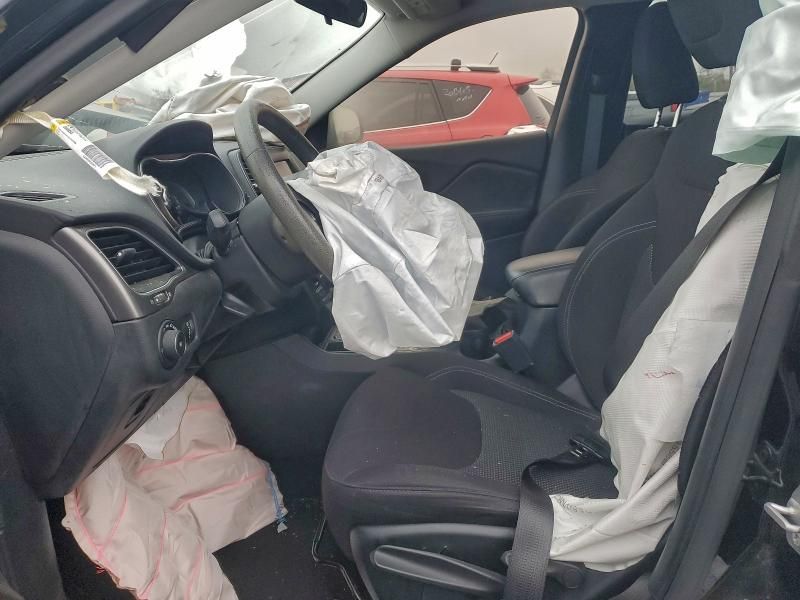 2019 Jeep Cherokee Latitude