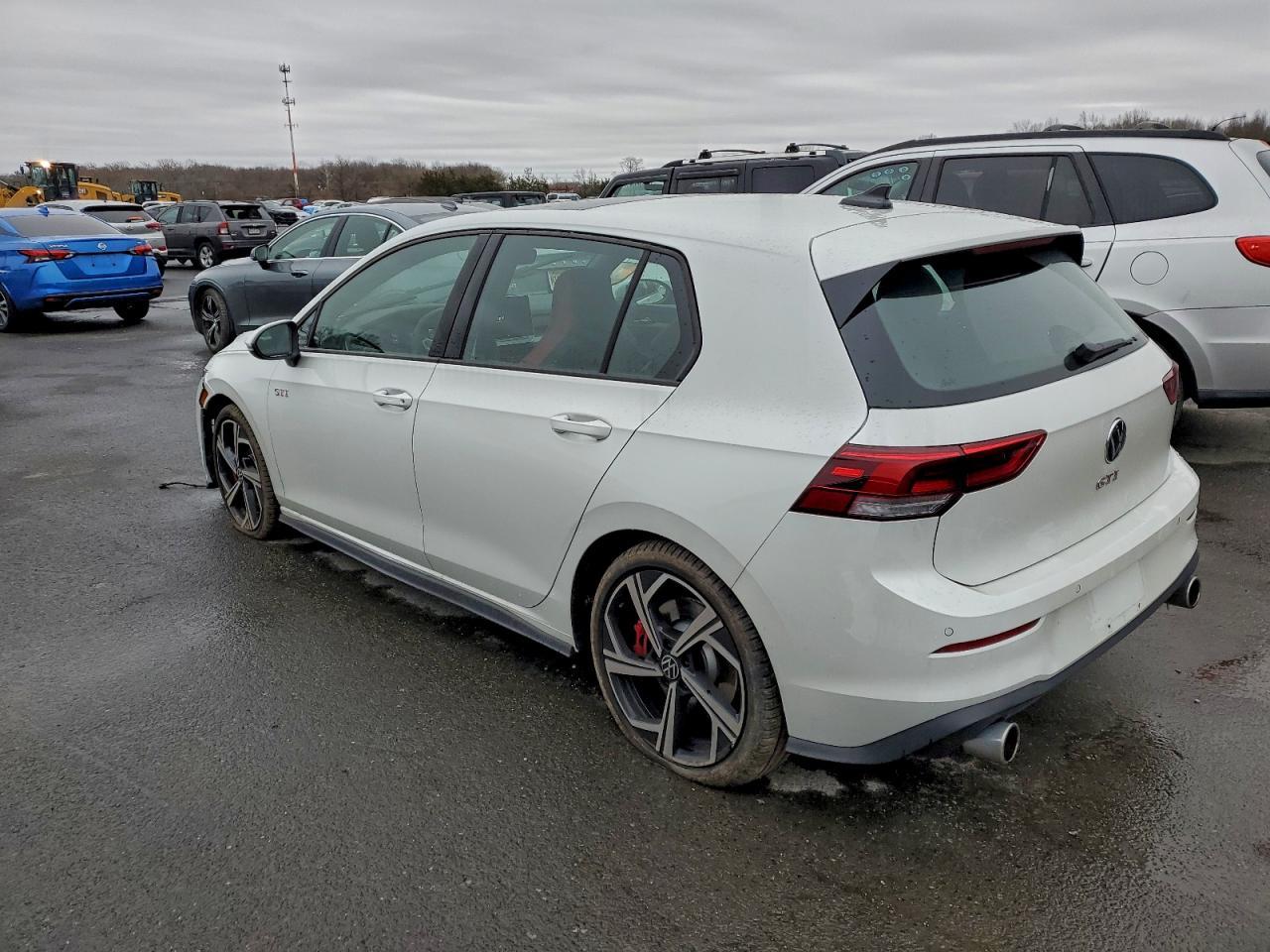 2025 Volkswagen Gti se