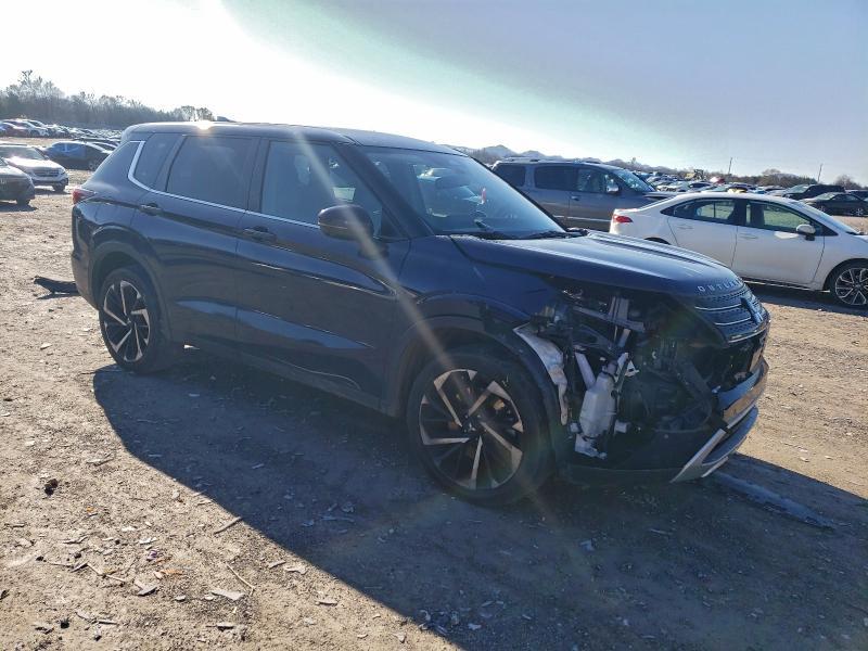 2023 Mitsubishi Outlander se