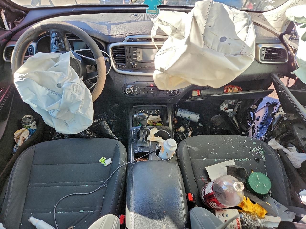 2016 KIA Sorento lx V6