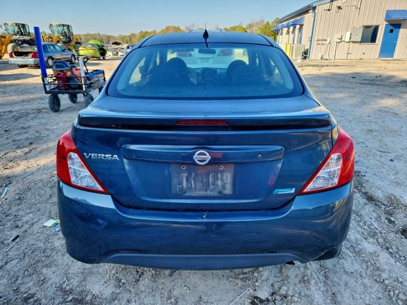 2016 Nissan Versa s