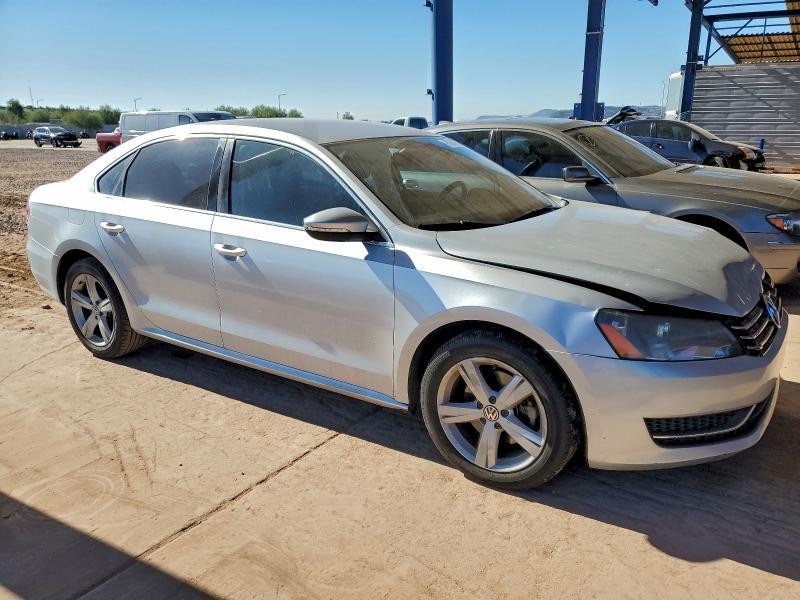 2012 Volkswagen Passat se