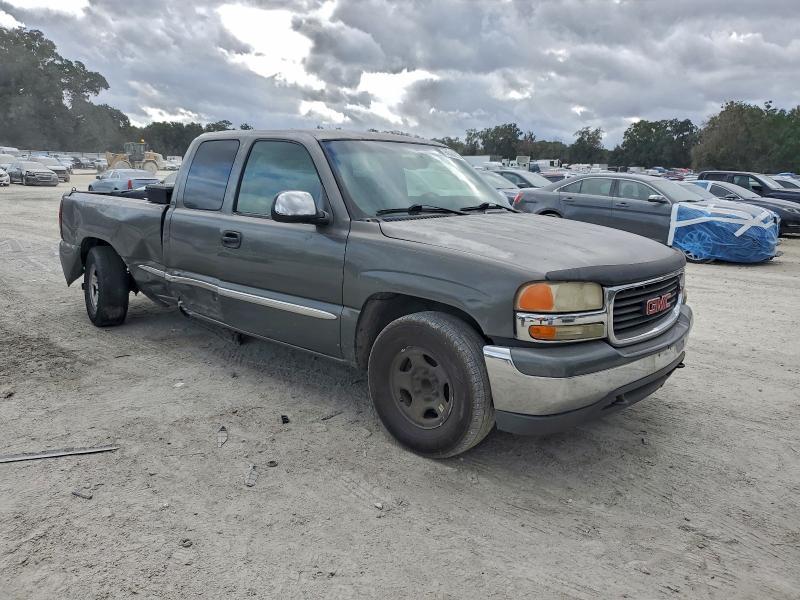 2002 GMC New Sierra C1500