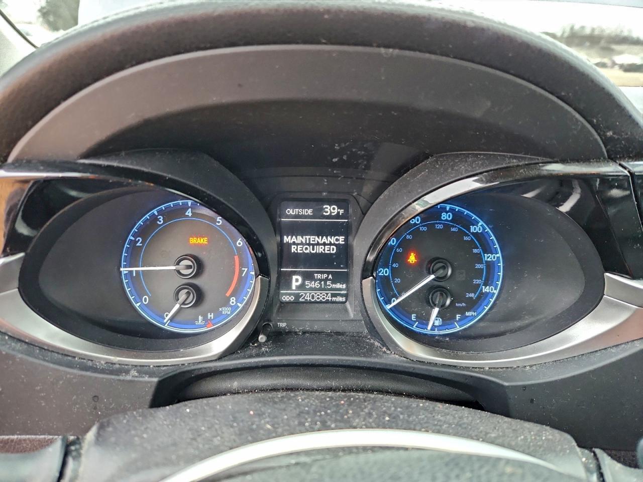 2016 Toyota Corolla l