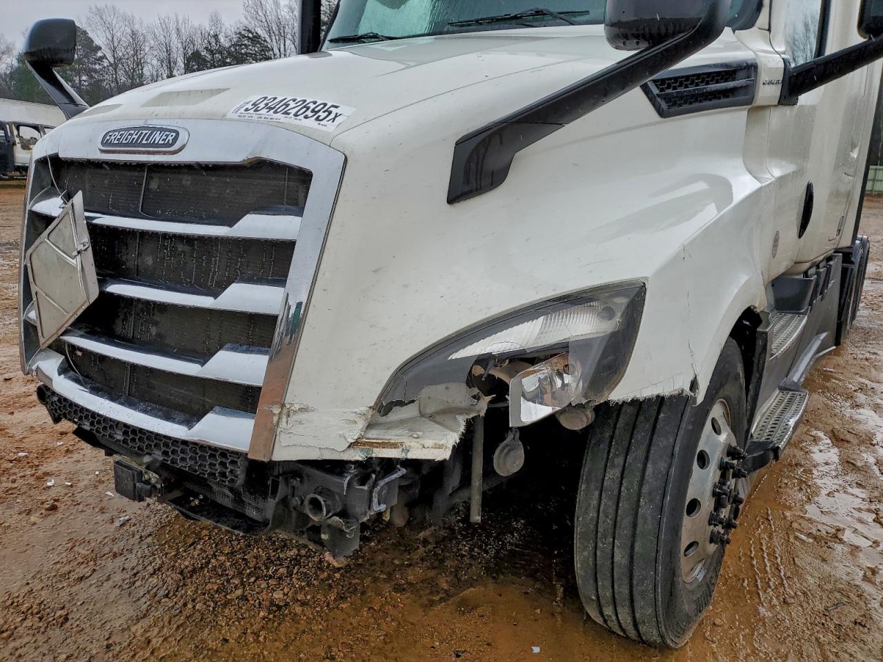 2019 Freigliner 2019 Freightliner Cascadia 126 Semi Truck