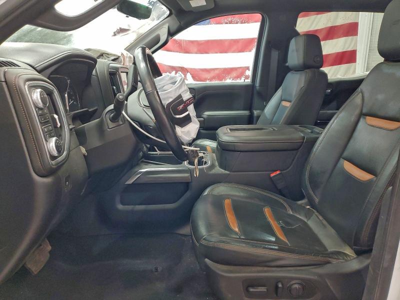 2020 GMC Sierra K1500 AT4