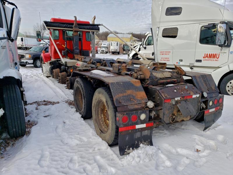 2012 Kenworth T800 ROLL-OFF Container Truck