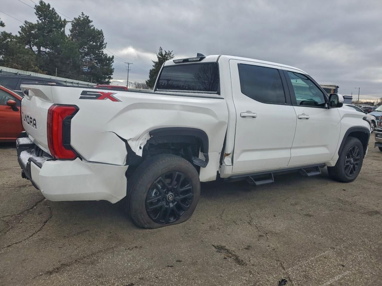 2026 Toyota Tundra Crewmax sr