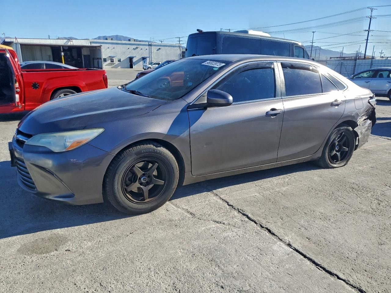 2016 Toyota Camry le