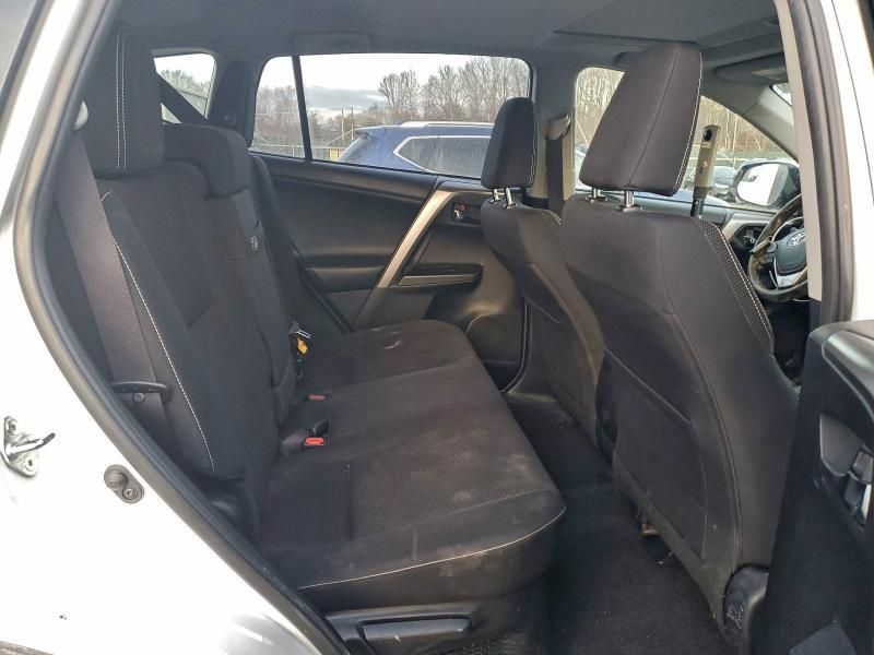 2016 Toyota Rav4 hv xle