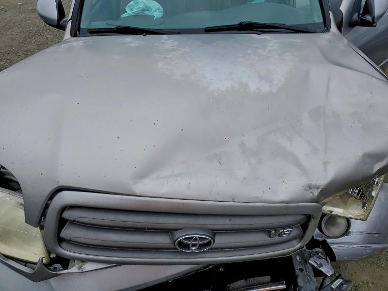 2003 Toyota Sequoia SR5