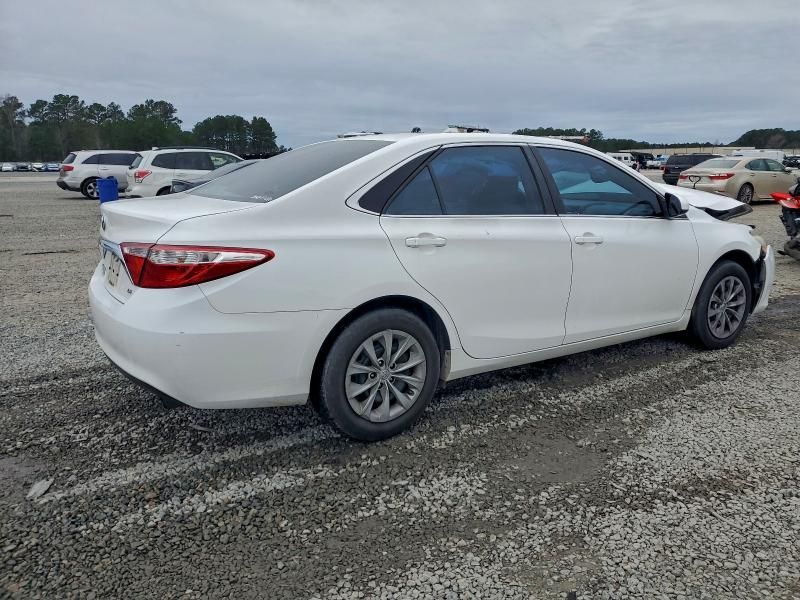 2017 Toyota Camry le