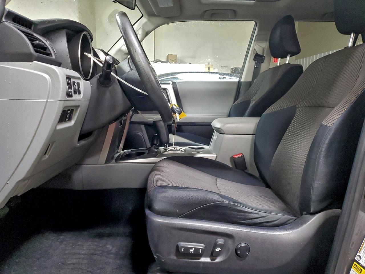2011 Toyota 4runner SR5