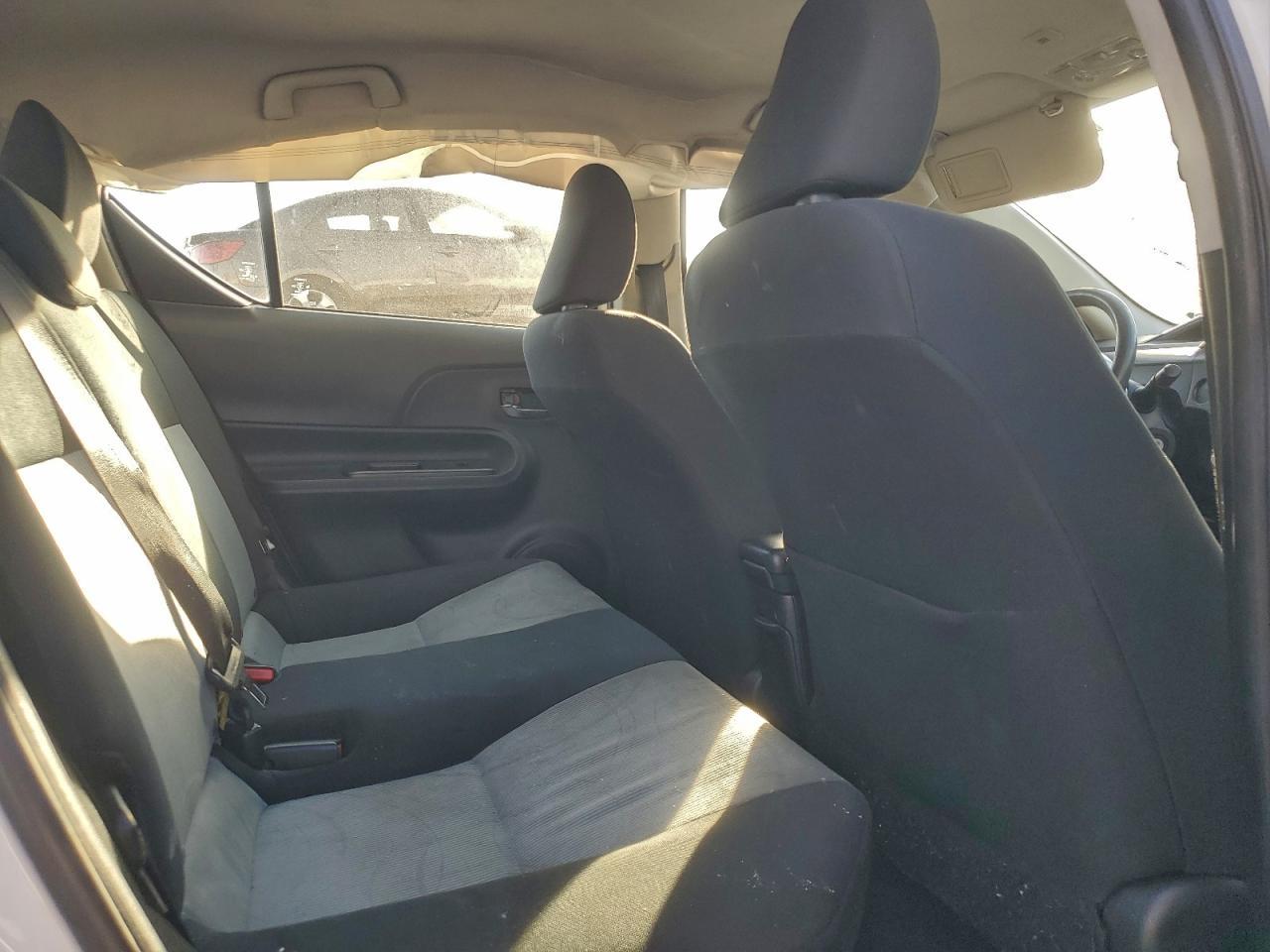 2015 Toyota Prius c two