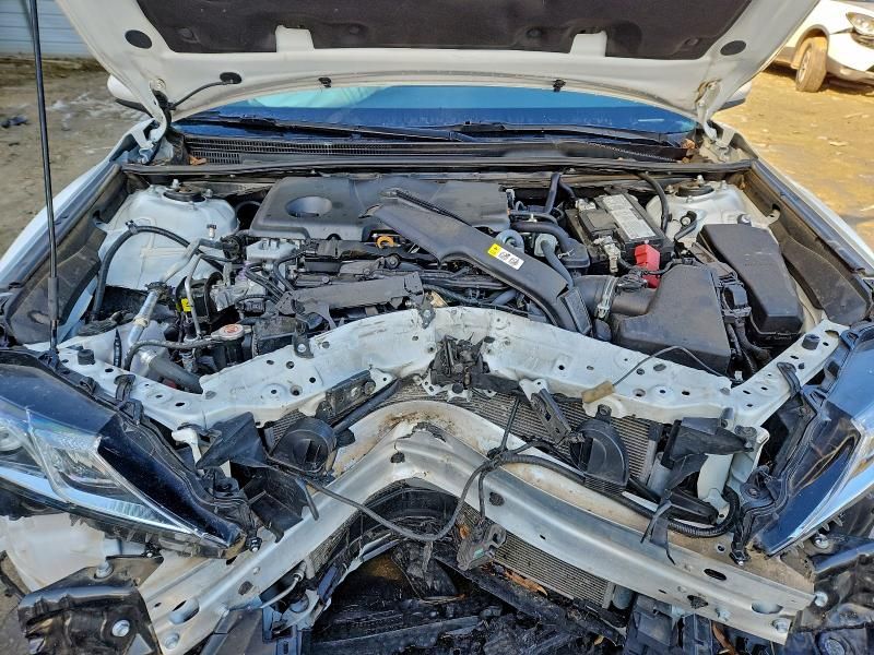 2022 Toyota Camry le