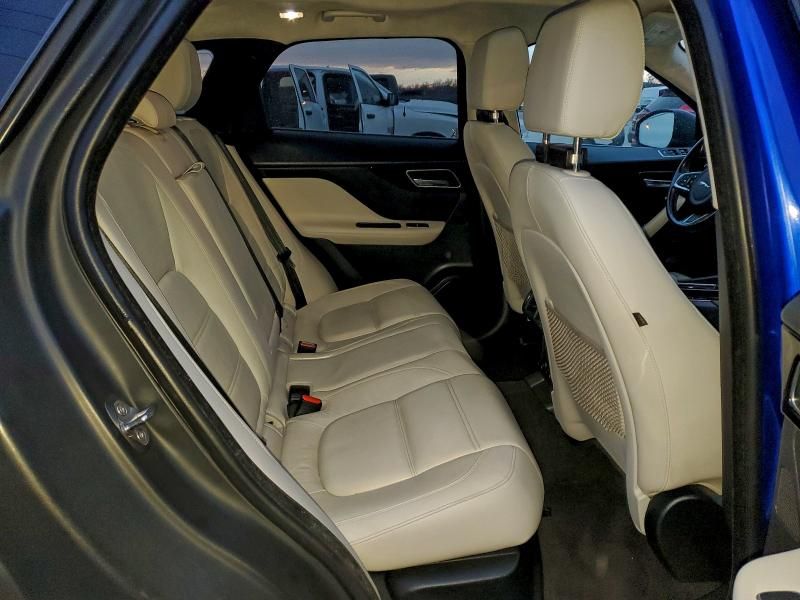 2019 Jaguar F-pace Prestige