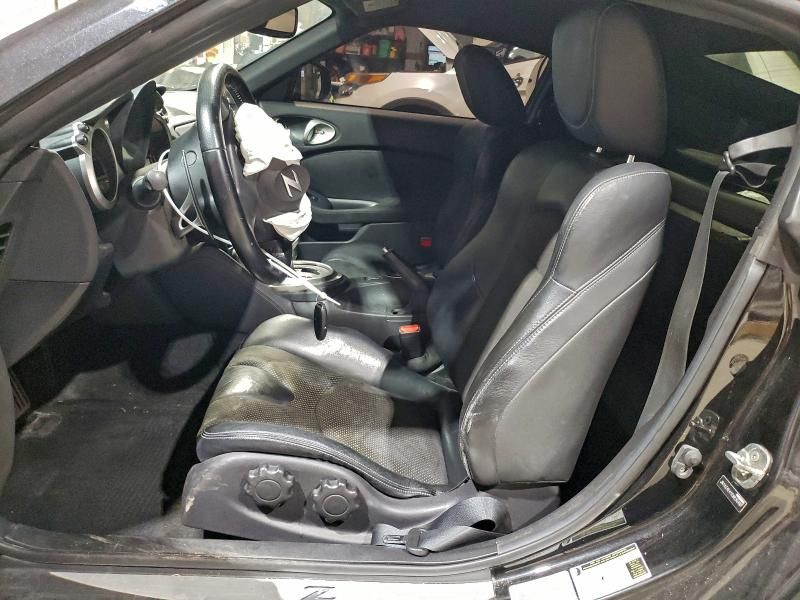 2014 Nissan 370z Base