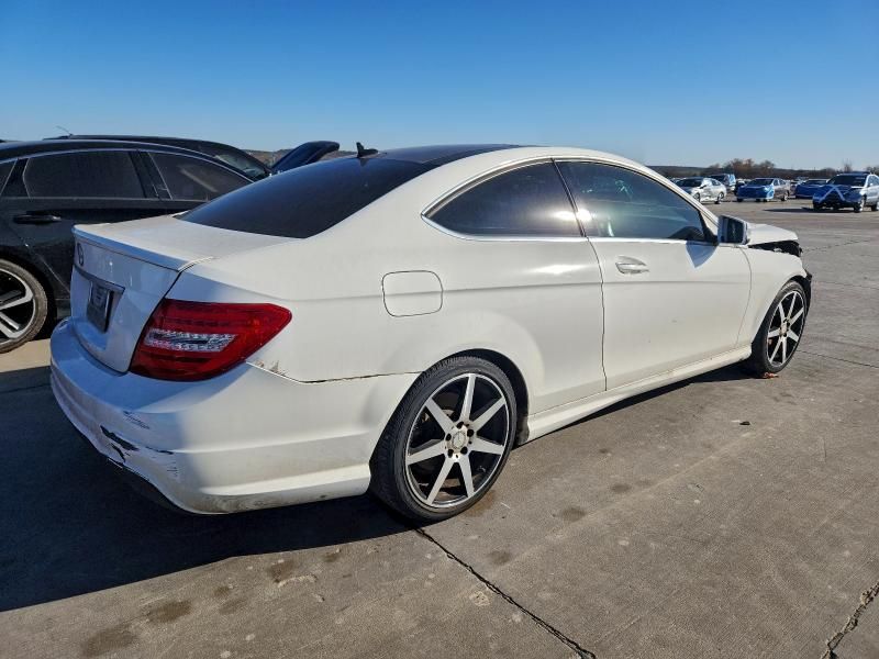 2015 Mercedes-Benz C 250