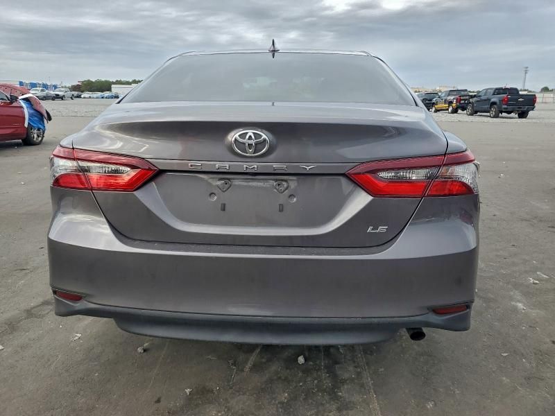 2021 Toyota Camry le
