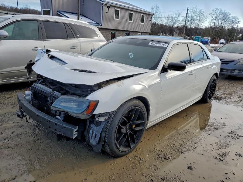 2014 Chrysler 300 Srt-8