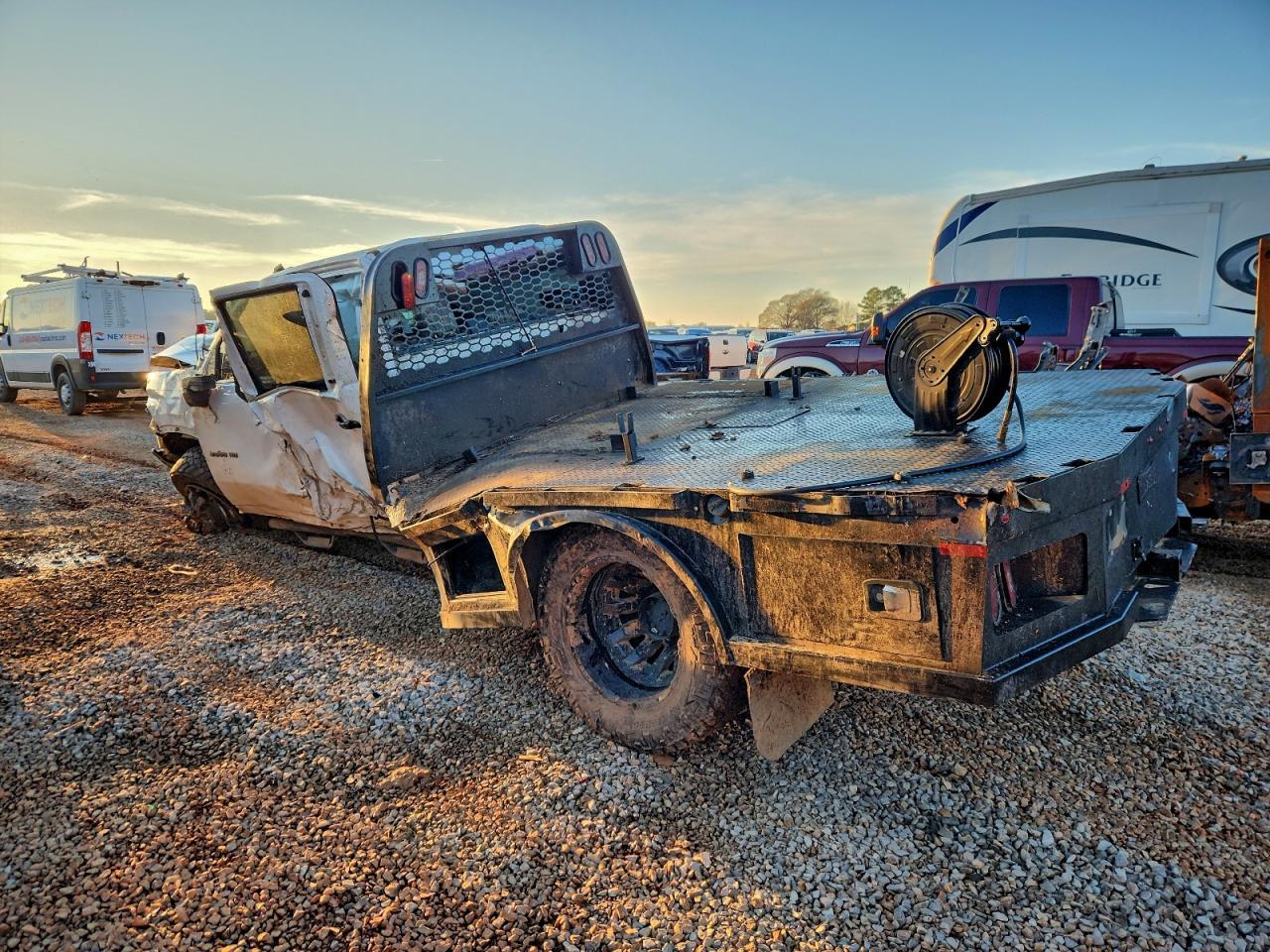 2021 Chevrolet Silverado Flatbed Truck