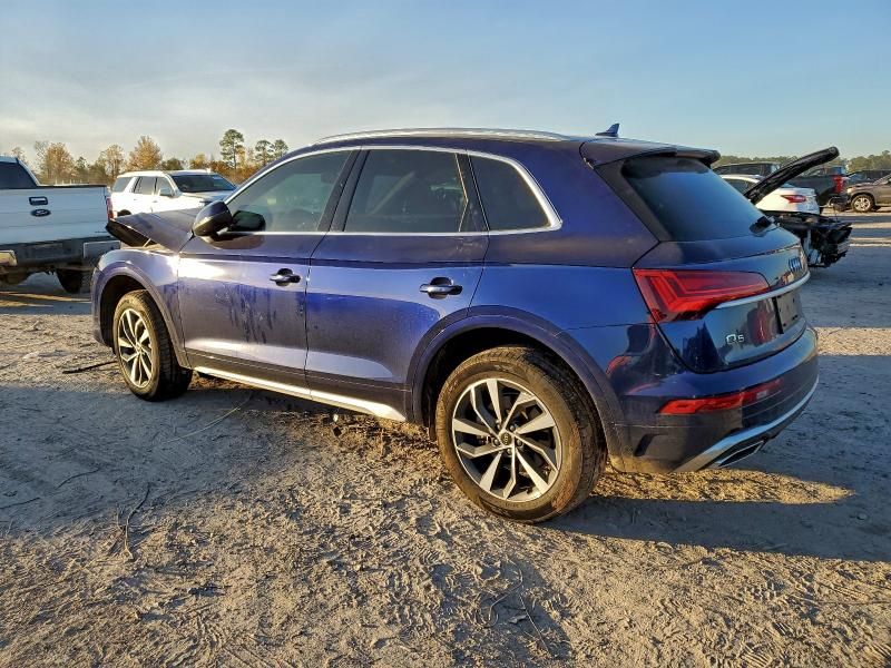 2024 Audi Q5 Premium 45
