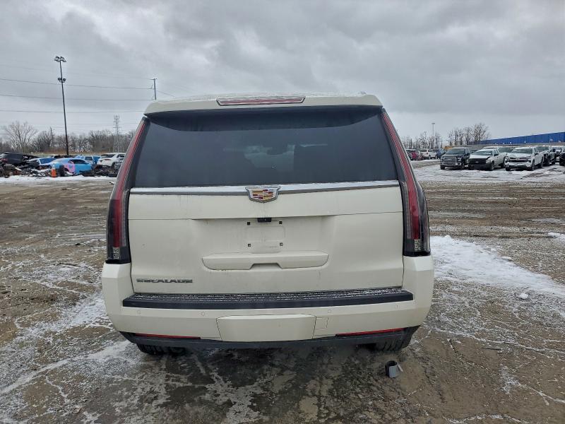 2017 Cadillac Escalade Platinum